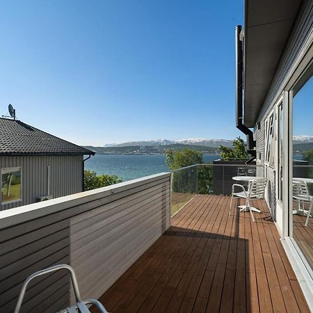 Seaview Studio W/Terrace&Parking Tromsø Eksteriør bilde